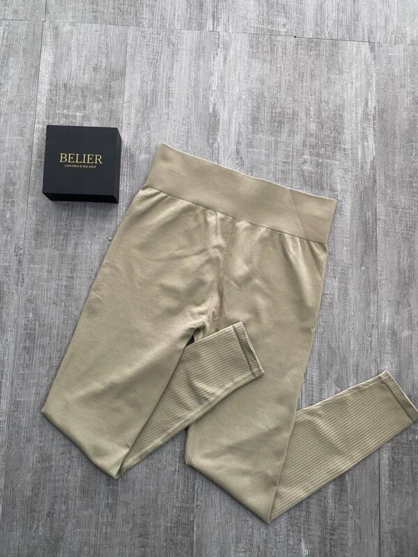 RD018-BN Legging Deportivos con Push Up